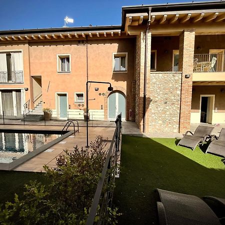 Villa Fontanelle Gardapartments Польпенацце-дель-Гарда Екстер'єр фото