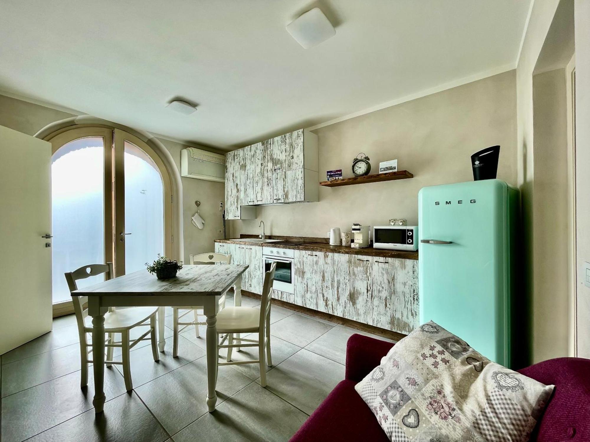 Villa Fontanelle Gardapartments Польпенацце-дель-Гарда Екстер'єр фото