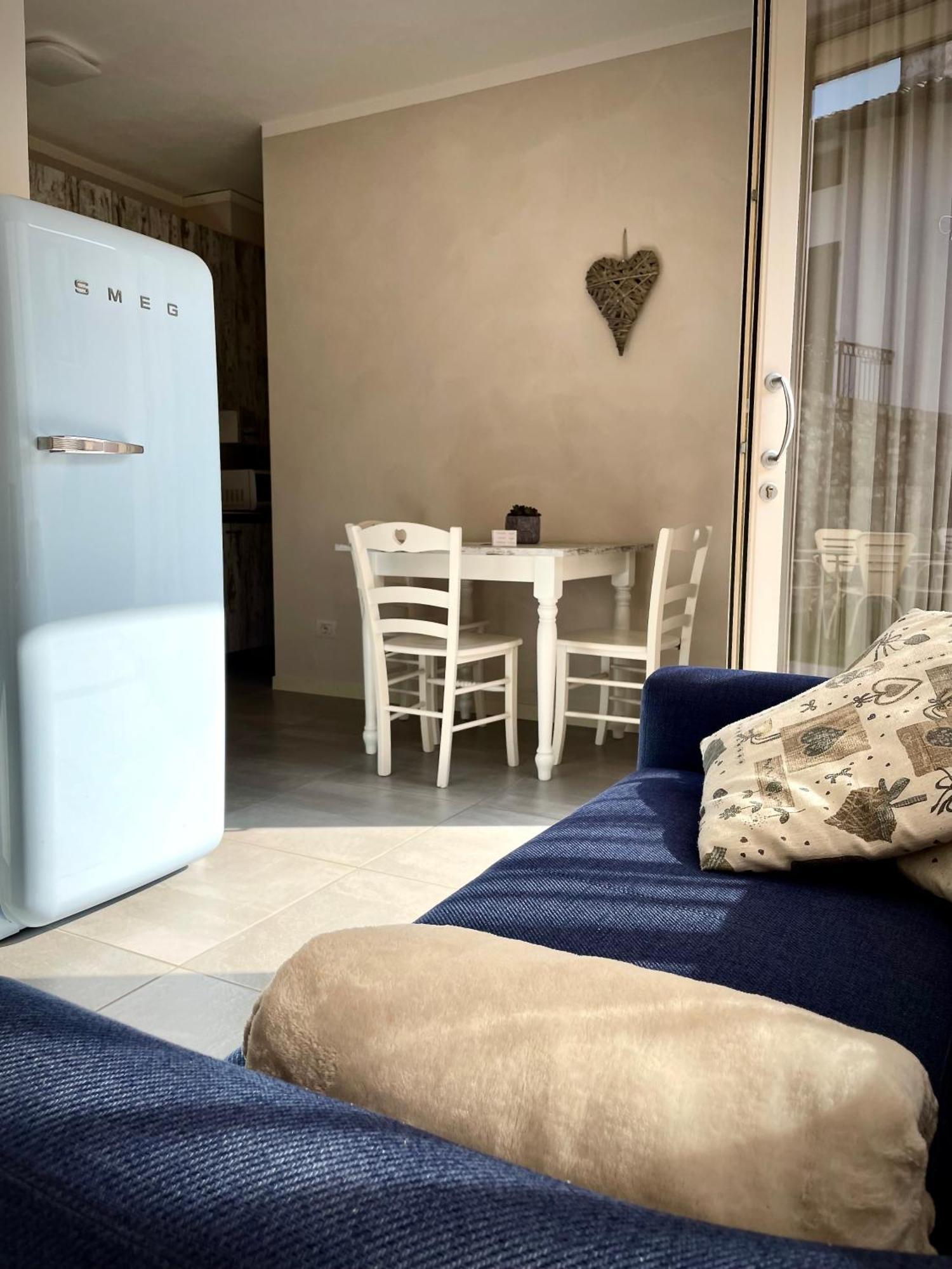 Villa Fontanelle Gardapartments Польпенацце-дель-Гарда Екстер'єр фото