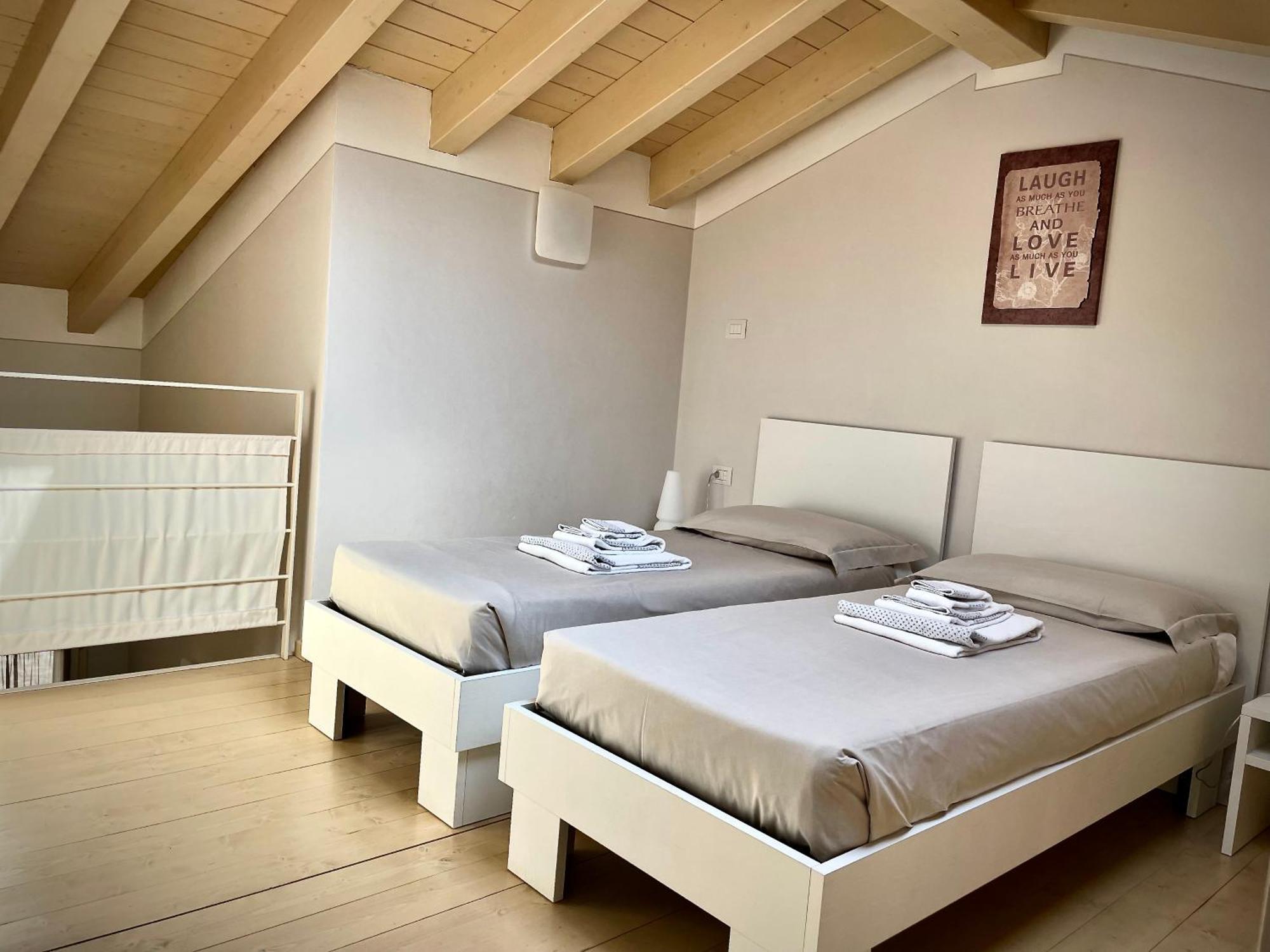 Villa Fontanelle Gardapartments Польпенацце-дель-Гарда Екстер'єр фото