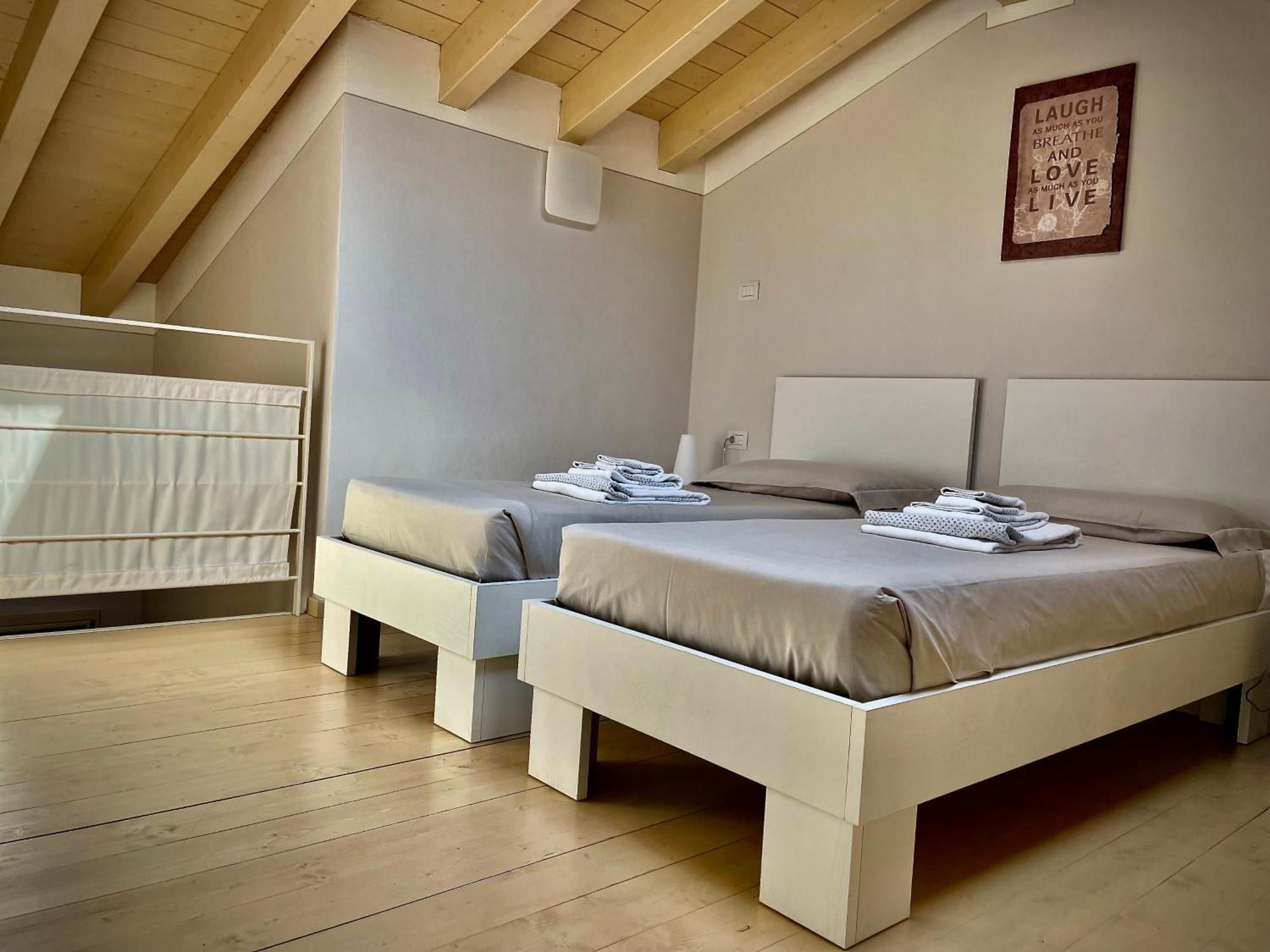 Villa Fontanelle Gardapartments Польпенацце-дель-Гарда Екстер'єр фото
